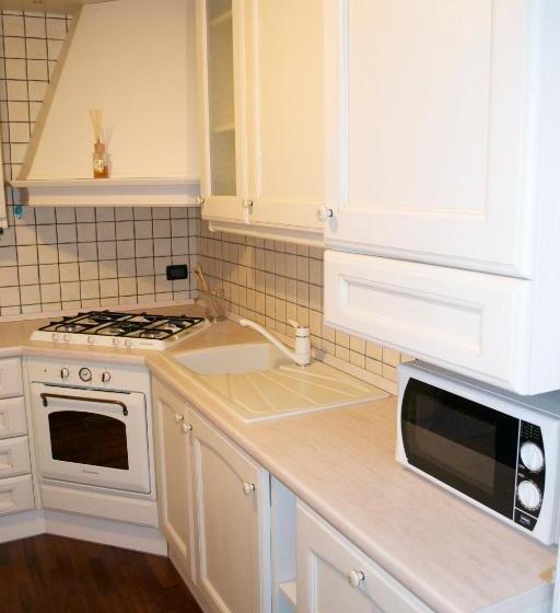 バルコニー付２ベッドルームアパートメント, Raibl E Appartamenti