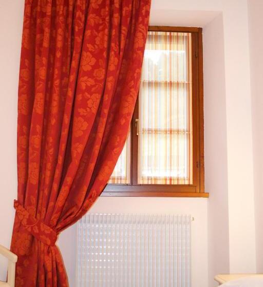 バルコニー付２ベッドルームアパートメント, Raibl E Appartamenti