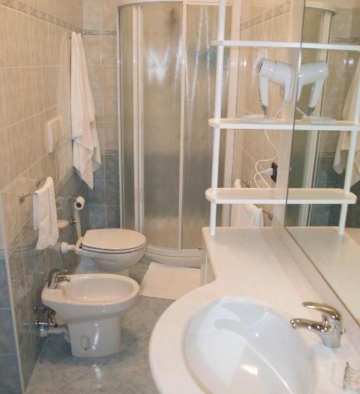 バルコニー付２ベッドルームアパートメント, Raibl E Appartamenti