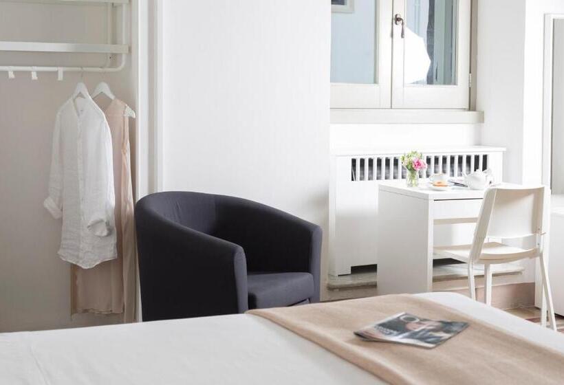 غرفة ديلوكس رباعية, Relais San Martino Salento   Handwritten Collection