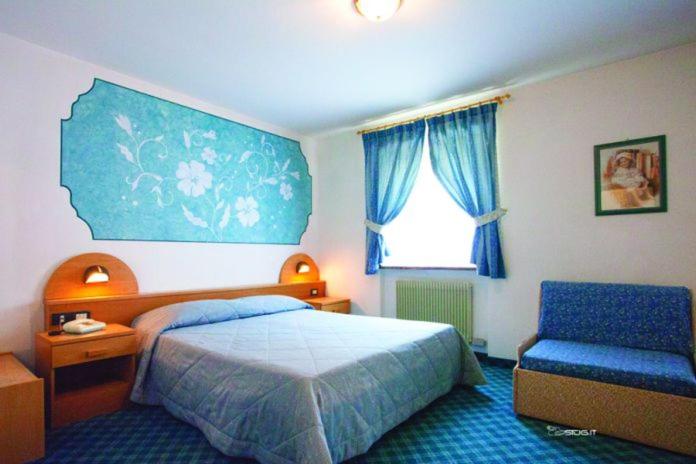 غرفة قياسية مطلة على الجبل, Ristorante Milano