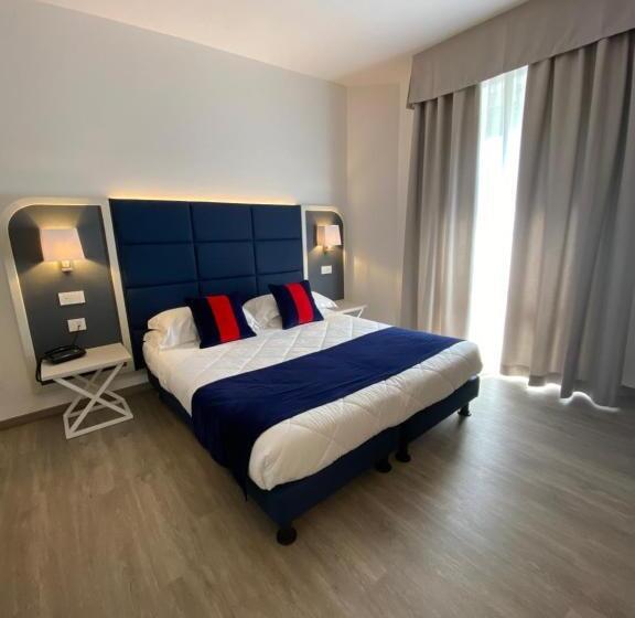 غرفة سوبيريور, Rombino