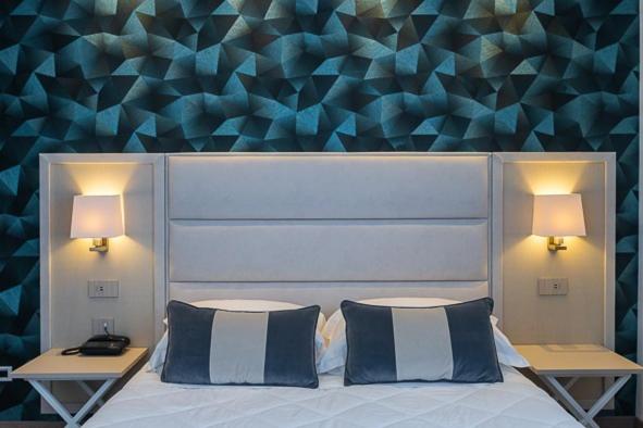 جناح جونيور, Rombino