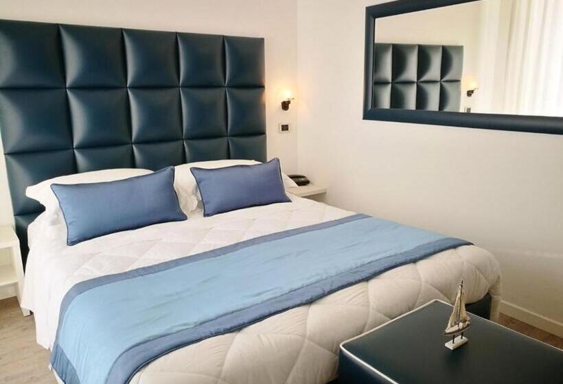 غرفة قياسية, Rombino