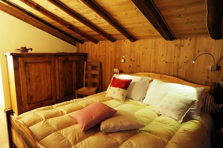 Quarto Estandar, Stadel Soussun
