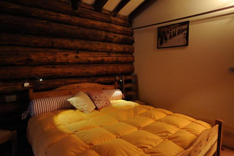 スタンダードルーム, Stadel Soussun