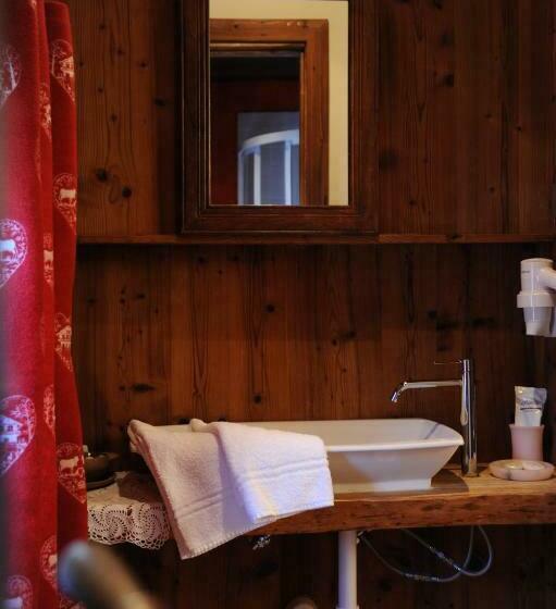 スタンダードルーム, Stadel Soussun