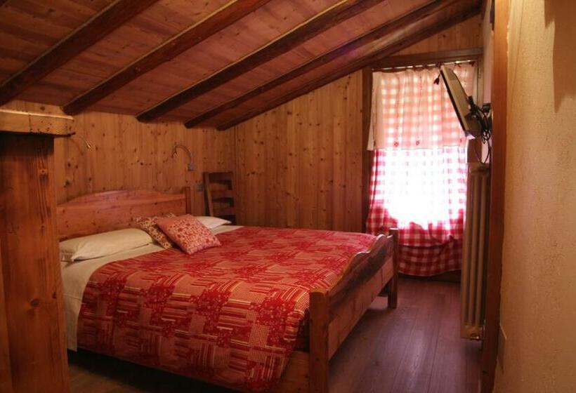 スタンダードルーム, Stadel Soussun