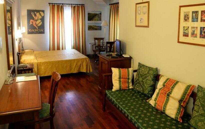 标准间, Villa Chiara