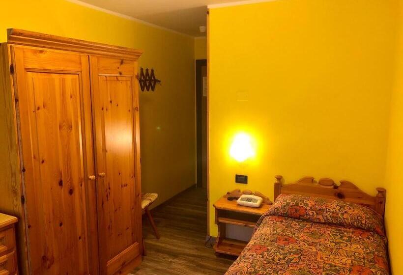 标准单人间, Zeni