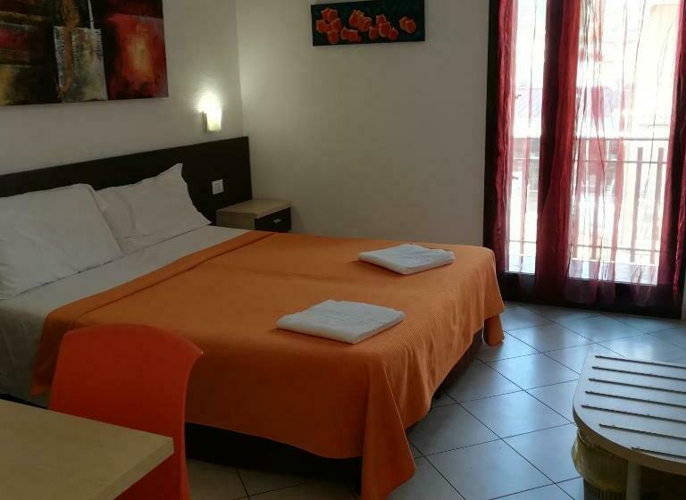 חדר סטנדרט עם מרפסת, La Locanda Del Mare B&b