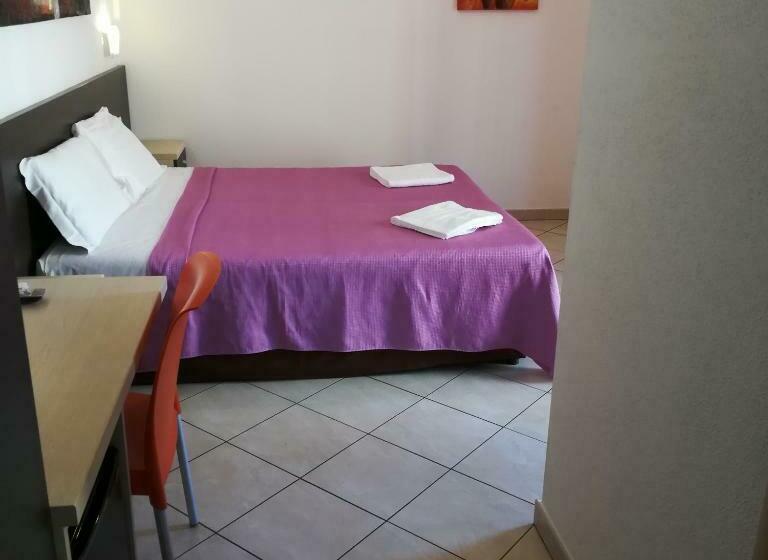 חדר סטנדרט עם מרפסת, La Locanda Del Mare B&b