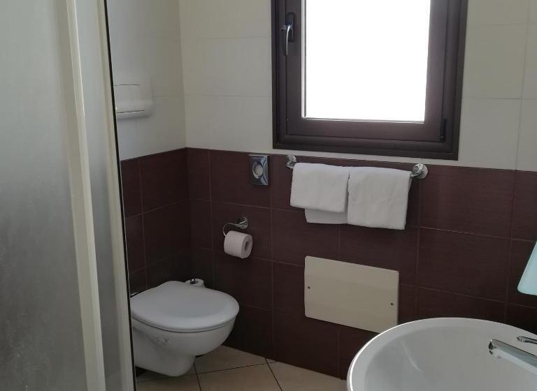 Номер Стандарт с Балконом, La Locanda Del Mare B&b