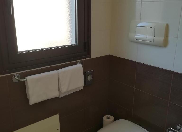 バルコニー付きスタンダードトリプルルーム, La Locanda Del Mare B&b
