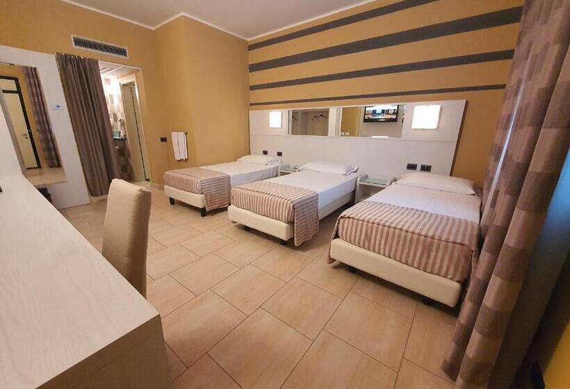 스탠다드 트리플 룸, Motel 2