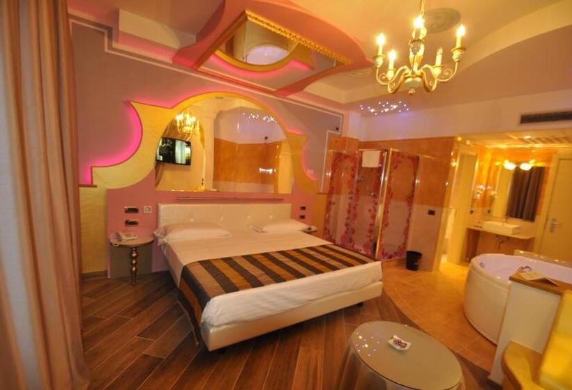 Люкс с гидромассажем, Motel 2