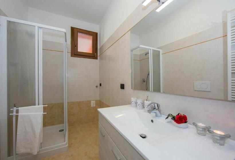 דירה בת חדר שינה 1 עם מרפסת, Residence Borgo La Sorgente