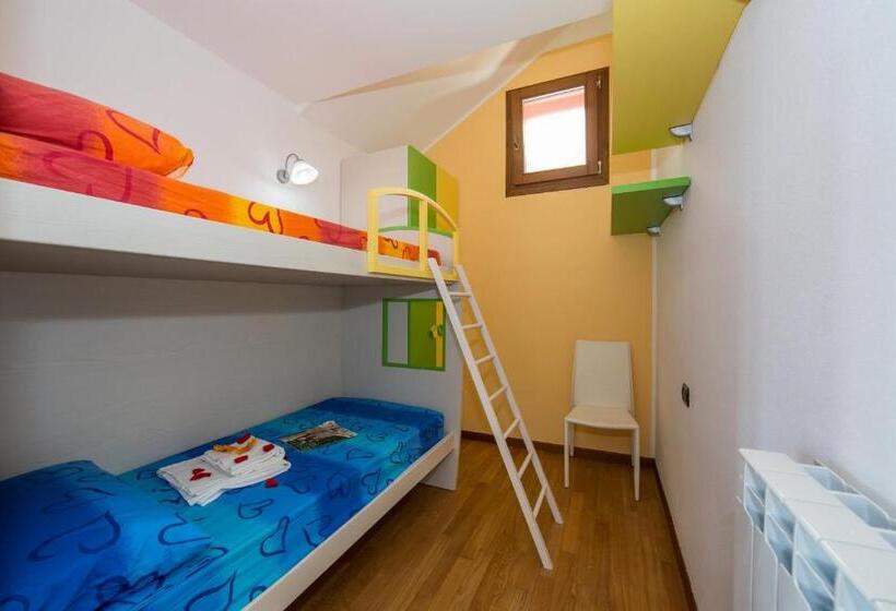 דירה בת חדר שינה 1 עם מרפסת, Residence Borgo La Sorgente