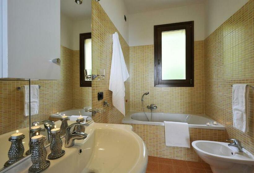 Апартаменты 1 Спальня с Балконом, Residence Borgo La Sorgente