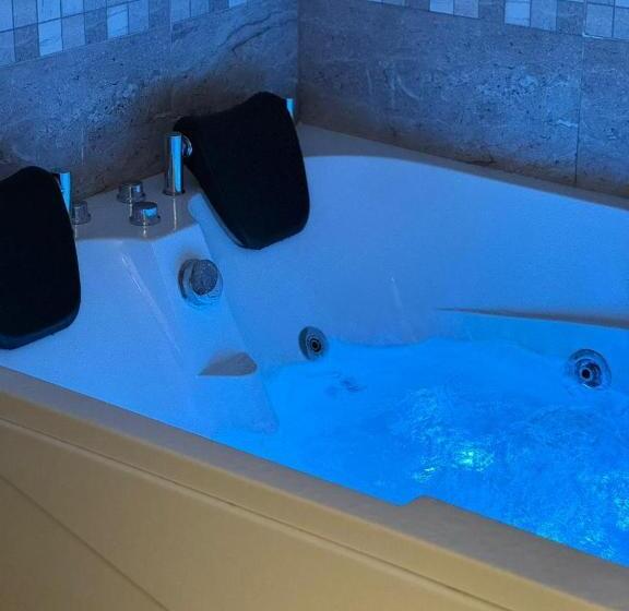 جناح غرفتين نوم, ضيف بارك للأجنحة الفندقية