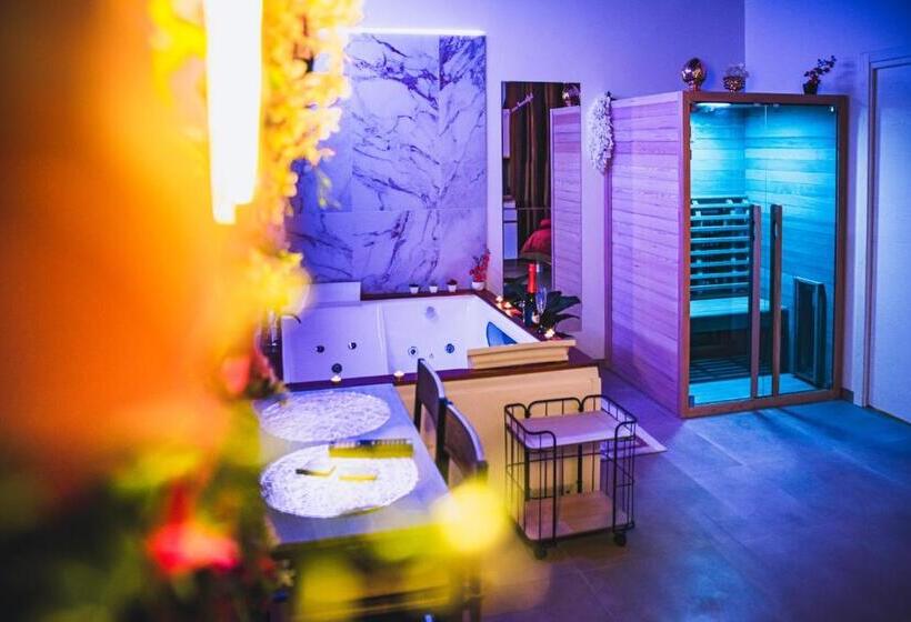 اتاق لوکس, Atanasia Suite