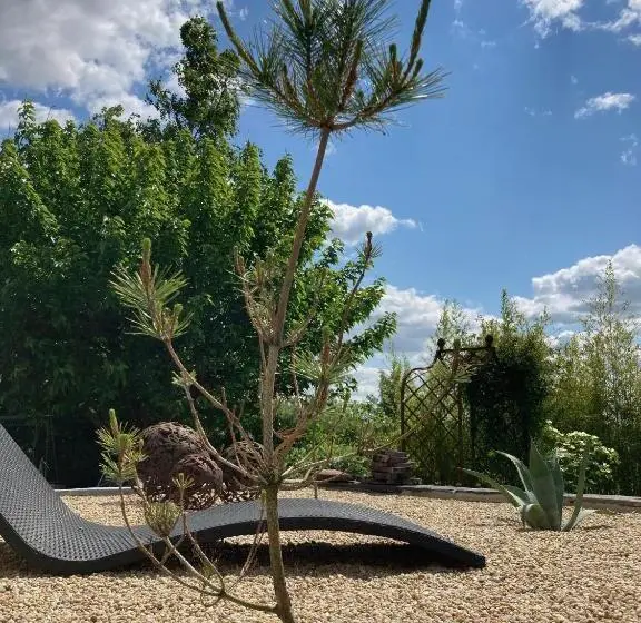 ガーデンビュースタンダードルーム, ô Bord De Loire