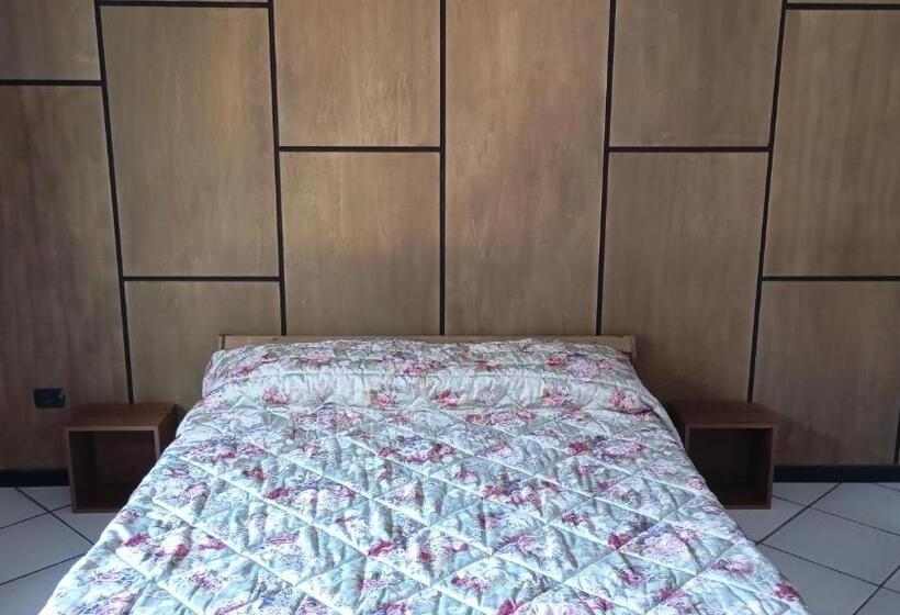 اتاق استاندارد با چشم‌انداز باغ, B&b Casa Di Toto