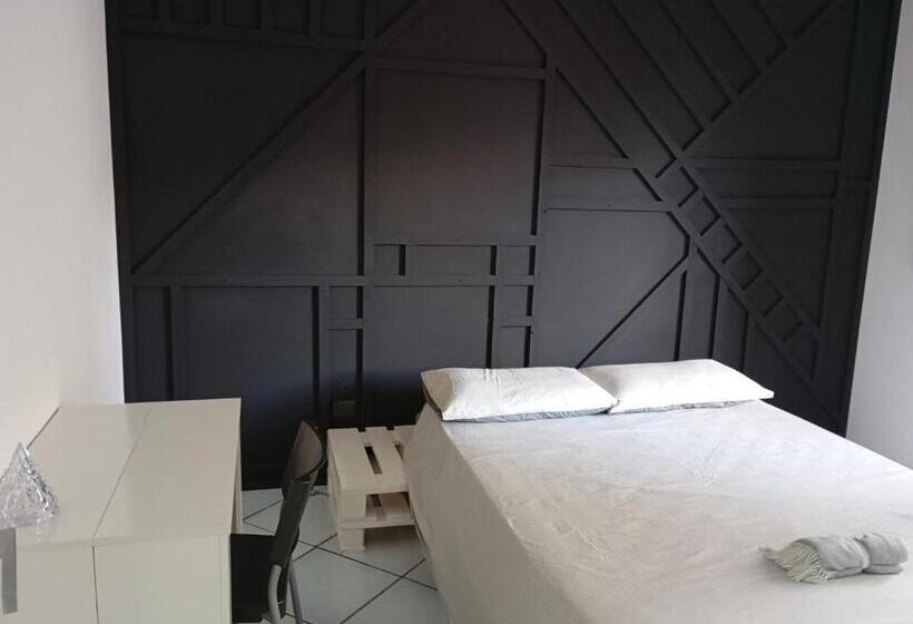 اتاق خانوادگی, B&b Casa Di Toto