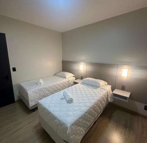 스탠다드 룸, Giacomin