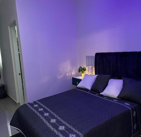 اتاق استاندارد, Mi Dulce Amanecer Pyr