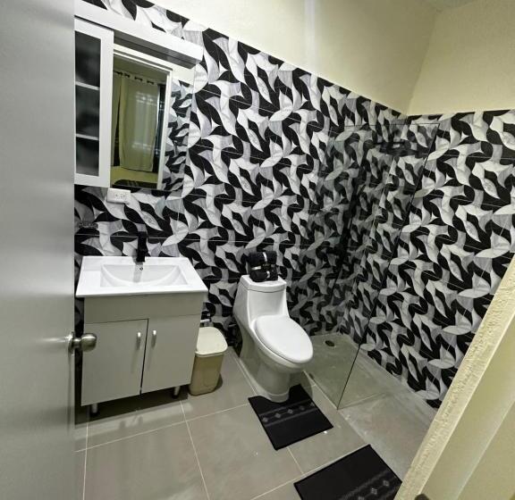 اتاق استاندارد, Mi Dulce Amanecer Pyr