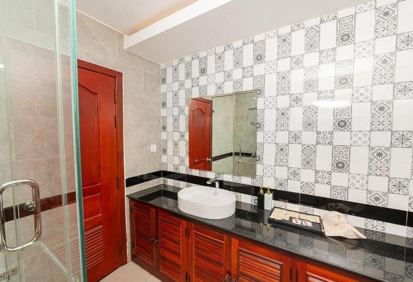 デラックスルーム, Serenity Suites D Angkor