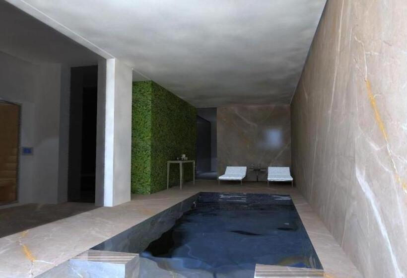اتاق لوکس, Mòn Luxury Rooms Spa