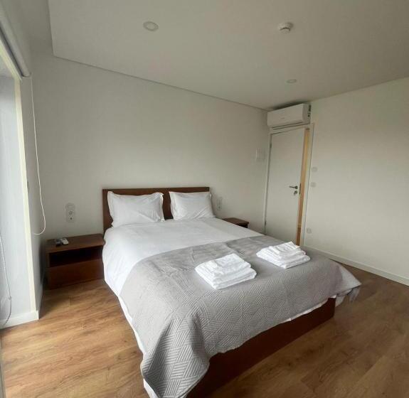 غرفة قياسية, O Pôr Do Sol Do Gerês