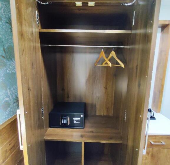 스탠다드 싱글 룸, Grt Square