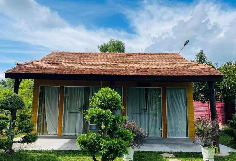 ویلای یک اتاق خوابه با استخر شنا, Phước Lạc Duyên Garden House By Acc