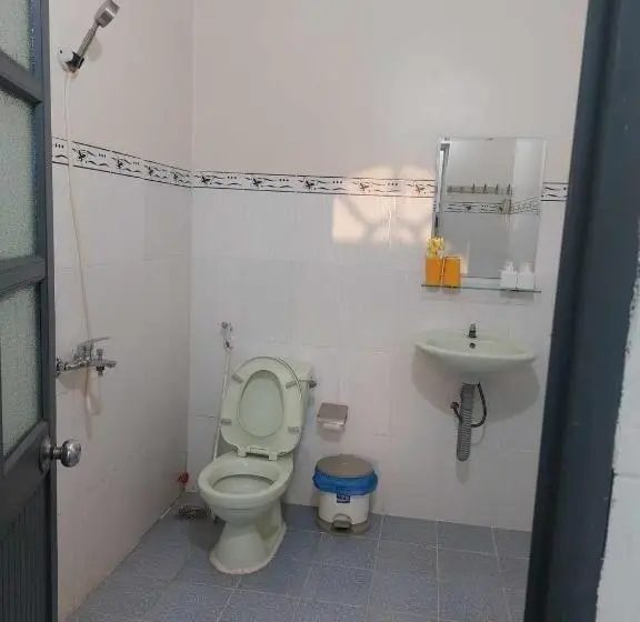 اتاق خانوادگی, Sunny Homestay