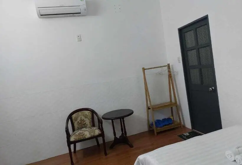 اتاق خانوادگی, Sunny Homestay