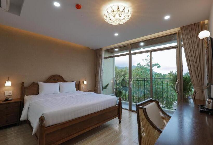 اتاق لوکس با بالکن, Maya Hotel 4