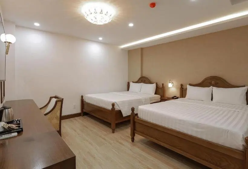 اتاق استاندارد چهار تخته, Maya Hotel 4