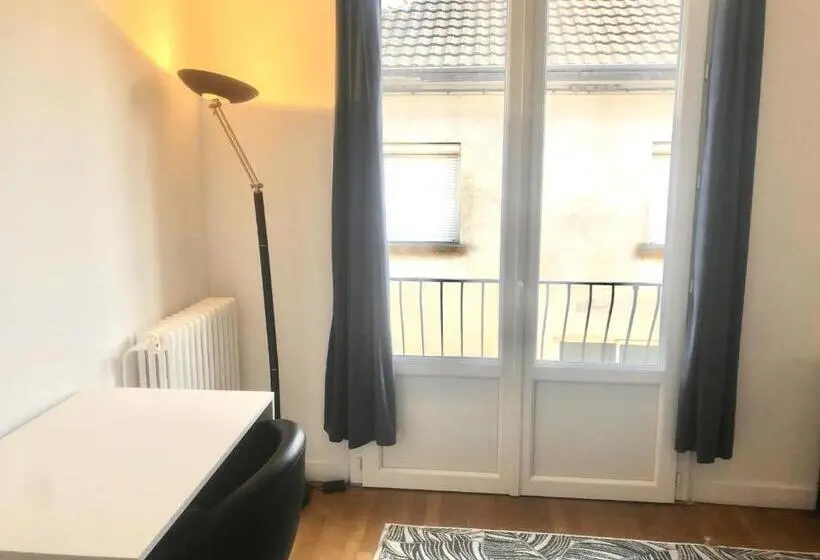 バルコニー付きスタンダードルーム, Chambre à Sigoules Dans Maison Partagée