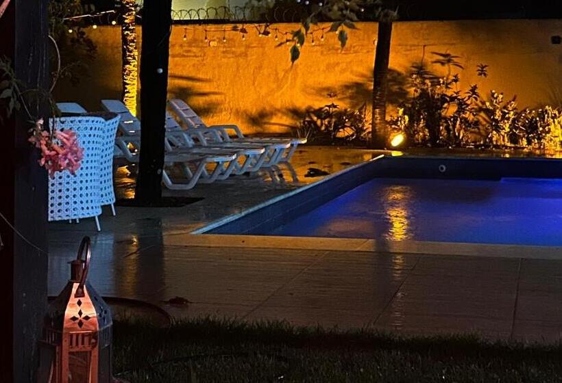 Medencére Néző Standard Szoba, Suítes São Francisco Com Piscina