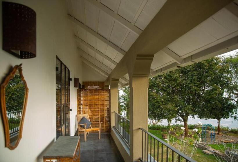 标准间, Isla S Ridge A Cgh Earth Saha Experience