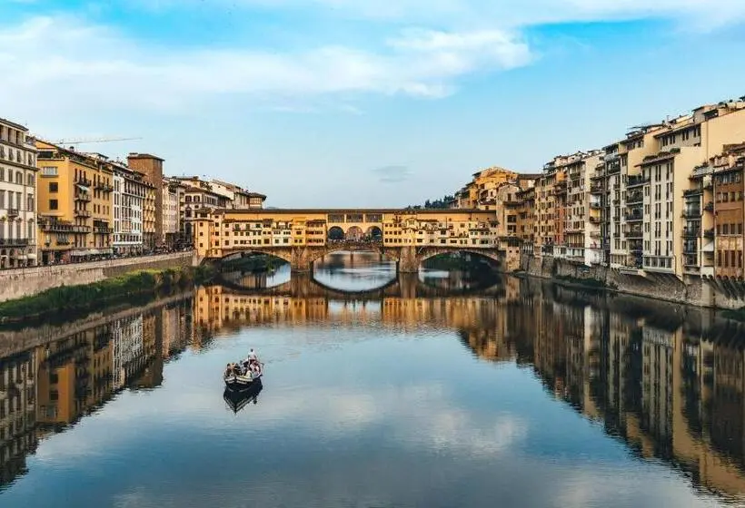 مجموعه ویستا شهر, Suite Residenza Quartieri Storici Duomo