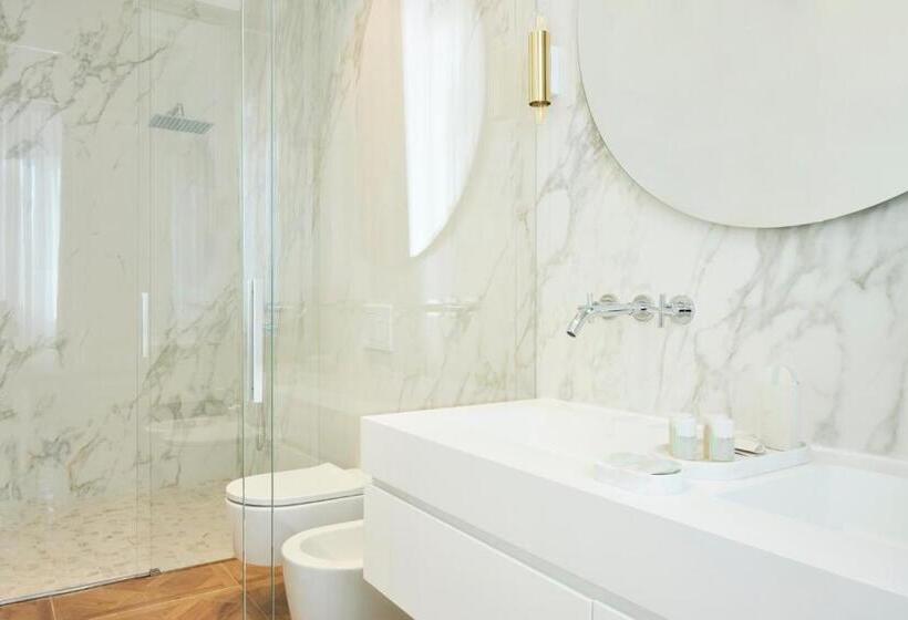 مجموعه ویستا شهر, Suite Residenza Quartieri Storici Duomo