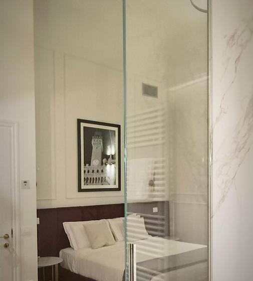 اتاق خانوادگی, Suite Residenza Quartieri Storici Duomo