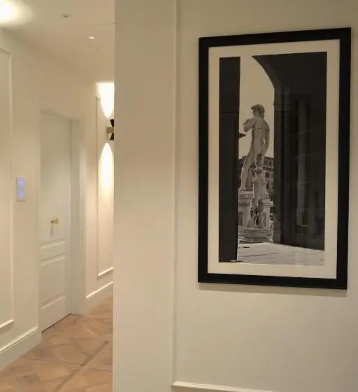 سوئیت با وان آب گرم, Suite Residenza Quartieri Storici Duomo