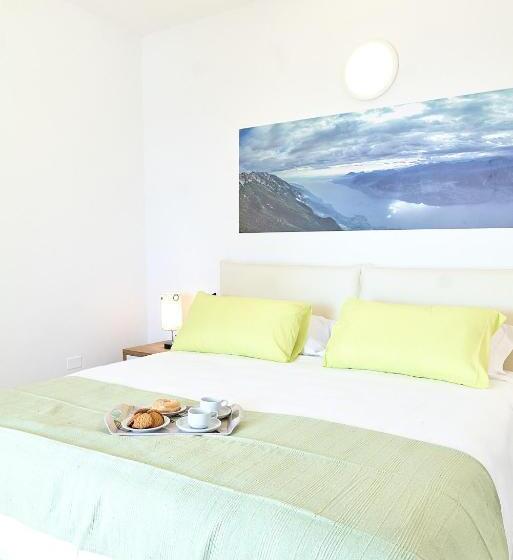 شقة غرفتين, Moniga Resort