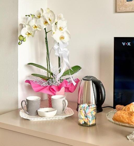 غرفة قياسية مطلّة علي البحيرة, Moniga Resort