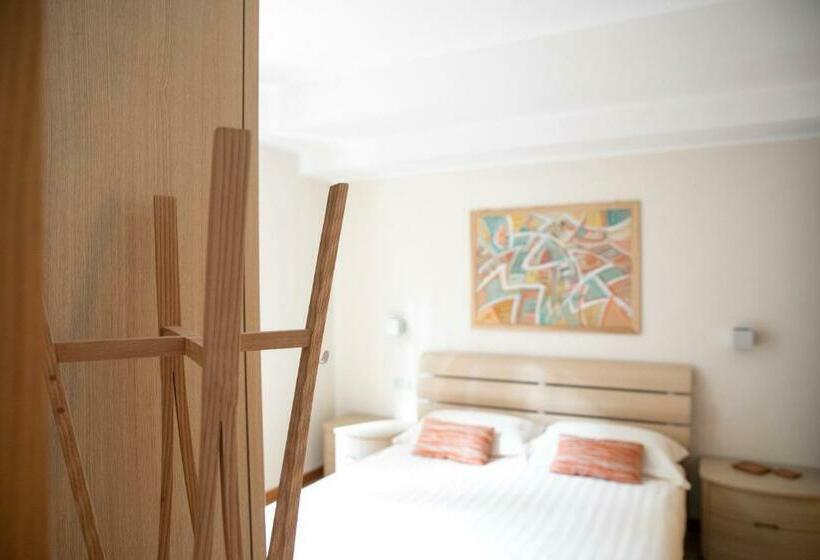 Номер Стандарт, Ai Ronchi B&b